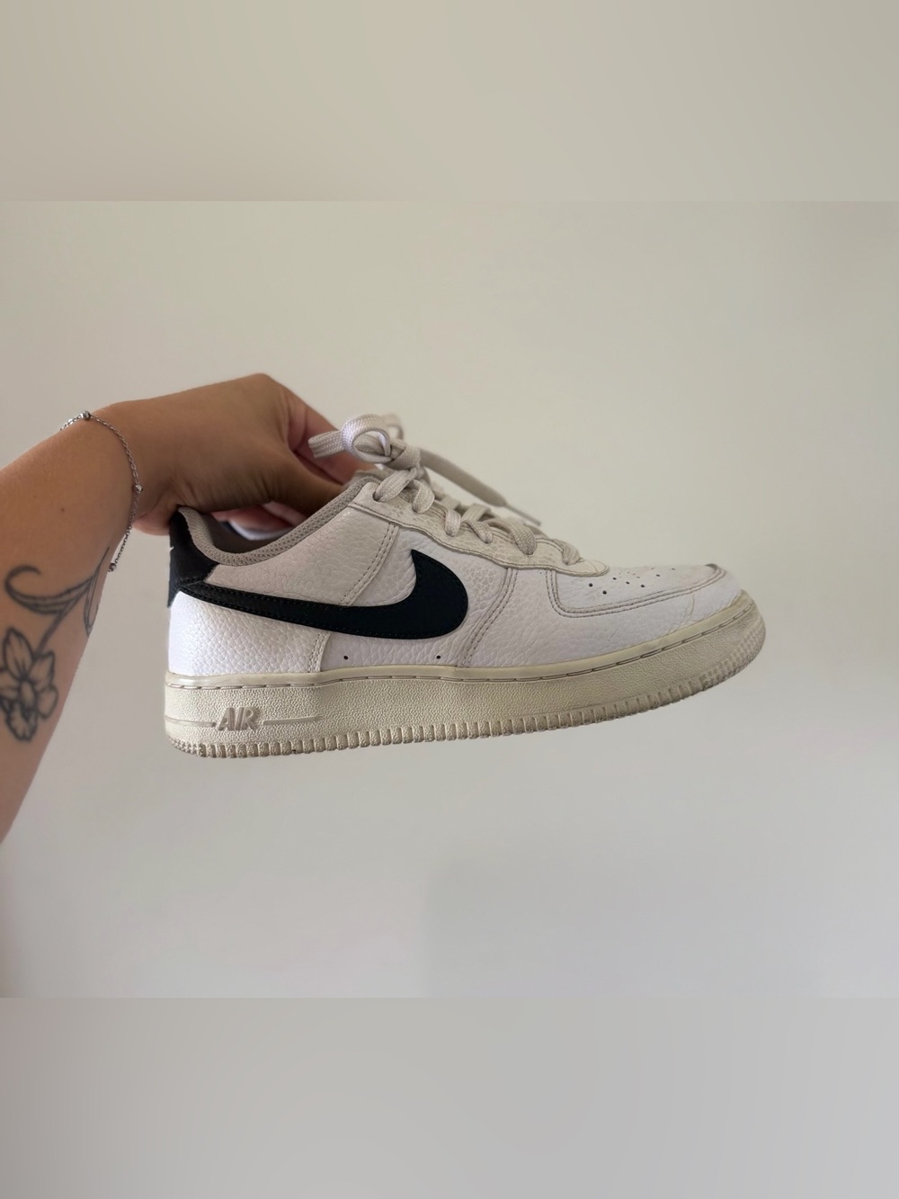 Nike Air Force 1 Low White Black Leather Sneakers Size 5Y Women’s 6.5